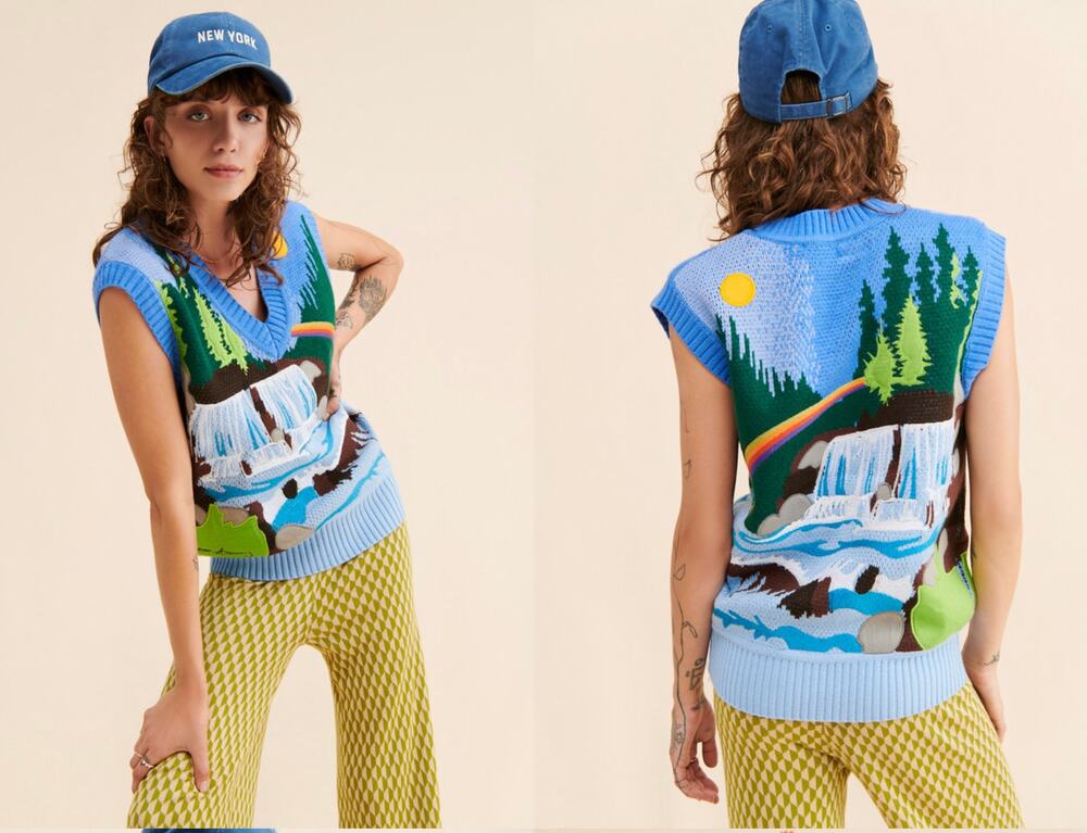 EUC House of Sunny Chasing Waterfalls Sweater Vest | Size M